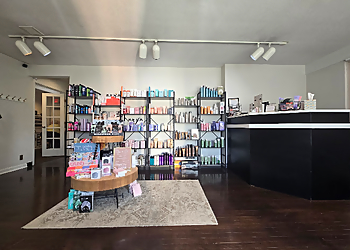 Southwest Hair & Day Spa Inc - Fort Wayne, IN Spas - Salon Interior Image