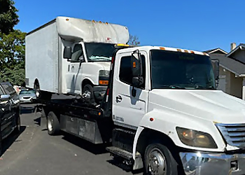 Concord Towing Companies 10-4 Tow