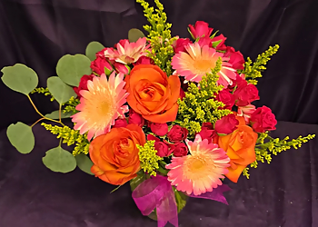 12th Street Florist - Cleveland, OH Florists - Floral Arrangement Image