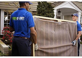 Milwaukee Junk Removal 1-800-GOT-JUNK? Milwaukee