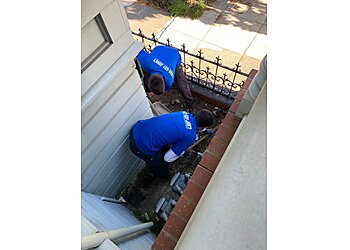 San Francisco Junk Removal 1-800-GOT-JUNK? San Francisco Bay