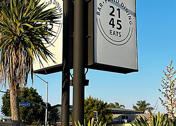 Costa Mesa Pizza Places 2145 Eats