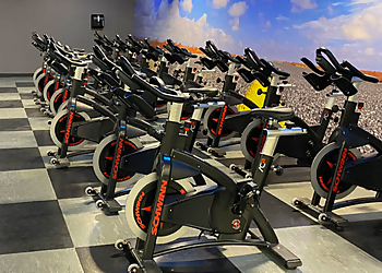 24 Hour Fitness Glendale Glendale Gyms image 1