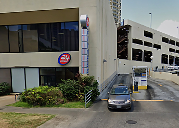 24 Hour Fitness Honolulu Honolulu Gyms image 1