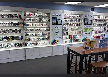 27th Fix - Milwaukee, WI Cell Phone Repair - Business Interior Image