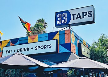 Los Angeles Sports Bars 33 Taps Silver Lake