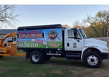 San Antonio Tree Services 3 Monkeys Tree Service