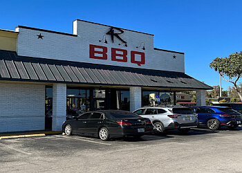 3 Best Barbecue Restaurants in Tampa, FL - ThreeBestRated