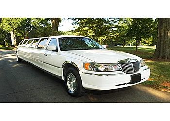 Sioux Falls Limo Service 5 Diamond Livery