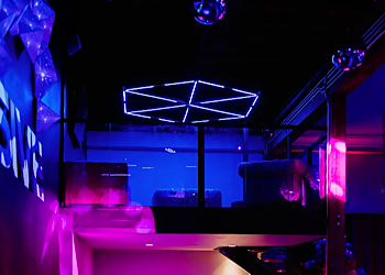 Waco Night Clubs 5Ive