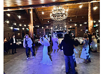 Lincoln Djs 5 Star Entertainment