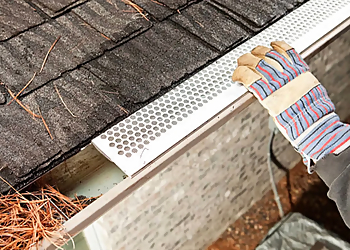 5 Star Gutters, LLC - St Petersburg, FL Gutter Cleaners - Job Site Image