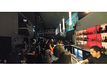 811 Oakland - Oakland, CA Night Clubs - Interior Image