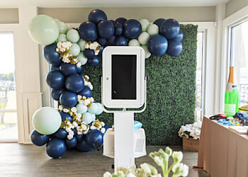 8Bit Photobooth - Santa Ana, CA Photo Booth Companies - Business Presentation Image