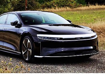 Oakland Limo Service A1 Golden Limousine