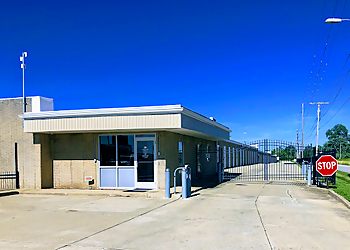 A-1 U Store It  Springfield Storage Units image 1