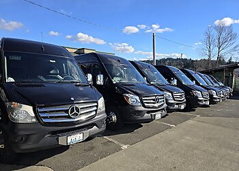 A&A Limousine & Bus Service Seattle Limo Service image 1