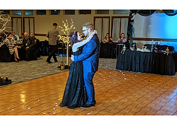 A Divine Time Wedding DJ Service Akron Djs A Divine Time Wedding DJ Service