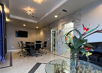 Newport Beach Addiction Treatment Centers AKUA Mind & Body