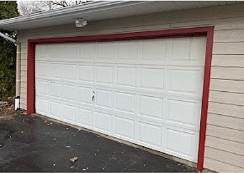 Garage Door Maintenance, Milwaukee, WI