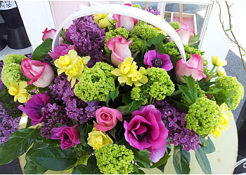 Huntington Beach Florists A Pocket Full of Petals