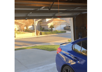 3 Best Garage Door Repair in Fontana, CA - Expert Recommendations