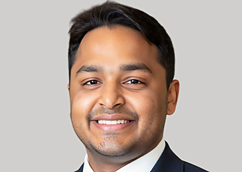 Aaron Abraham DPM - Dallas, TX Podiatrists - Doctor Portrait Image