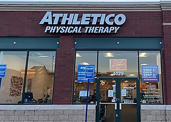 Aaron D., DPT - ATHLETICO PHYSICAL THERAPY - KANSAS CITY (WESTPORT) Kansas City Physical Therapists image 1