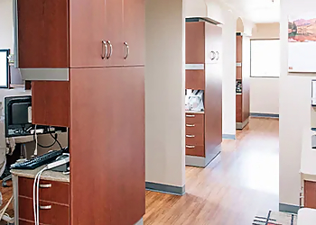 Glendale Dentists Aaron Laws, DMD - LAWS FAMILY DENTISTRY