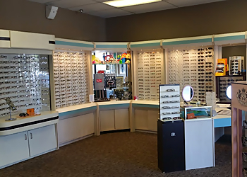 Elk Grove Pediatric Optometrists Abby Chin, OD - LAGUNA CREEK OPTOMETRY