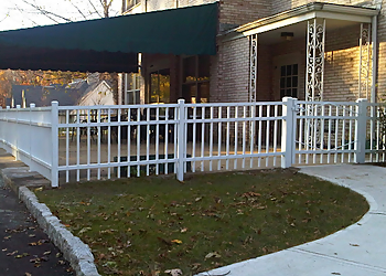 Newark Fencing Contractors Academy Fence Company Inc.