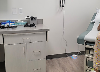 Access 365 Urgent Care - Port St Lucie, FL Urgent Care Clinics - Treatment Room Image