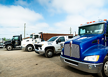 Access Point Towing Detroit Towing Companies image 1