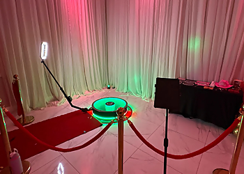 Ace Photobooth Rentals - Fort Lauderdale, FL Photo Booth Companies - Workspace Image