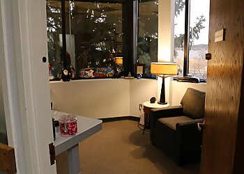 Colorado Springs Addiction Treatment Centers Achieve Whole Recovery