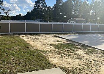 Fayetteville Fencing Contractors Acme Fence Company, Inc.