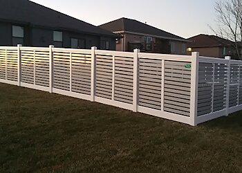 Omaha Fencing Contractors Acreage Fences, Inc.