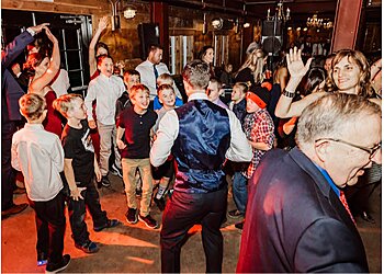 Minneapolis Djs Adagio Djay Entertainment