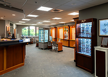 Grand Rapids Pediatric Optometrists Adam M. Carlson, OD - CARLSON EYE CARE