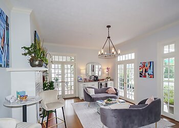 Greensboro Real Estate Lawyers Adelia T. Schiffman - ADELIA SCHIFFMAN LAW GROUP