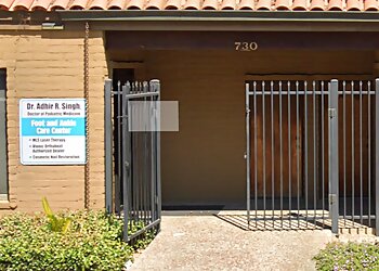 Modesto Podiatrists Adhir Singh, DPM