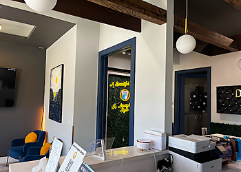 Adil Khan, DMD - DAVIE DESIGNER DENTAL - Davie, FL Cosmetic Dentists - Clinic Interior Image
