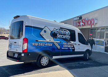 3 Best Locksmiths in Tulsa, OK - ThreeBestRated