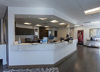 Denver Dermatologists Adrienne Stewart, MD - AESTHETIC SURGERY & DERMATOLOGY OF CHERRY CREEK