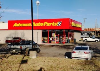 Cincinnati auto parts store Advance Auto Parts