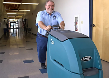 Advance Cleaning Contractors, Inc. - Toledo, OH Commercial Cleaning Services