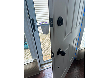 Cleveland Locksmiths Advanced Lock and Key