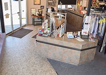 Grand Rapids Dry Cleaners Afendoulis Cleaners & Tuxedos