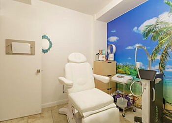 New York Podiatrists Afsaneh Latifi, DPM - LENOX HILL PODIATRY