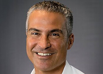 Afshin Hakim - HAKIM LAW GROUP Los Angeles Business Lawyers image 1